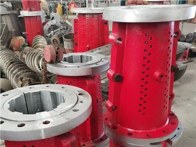 プラグスクリュースロート